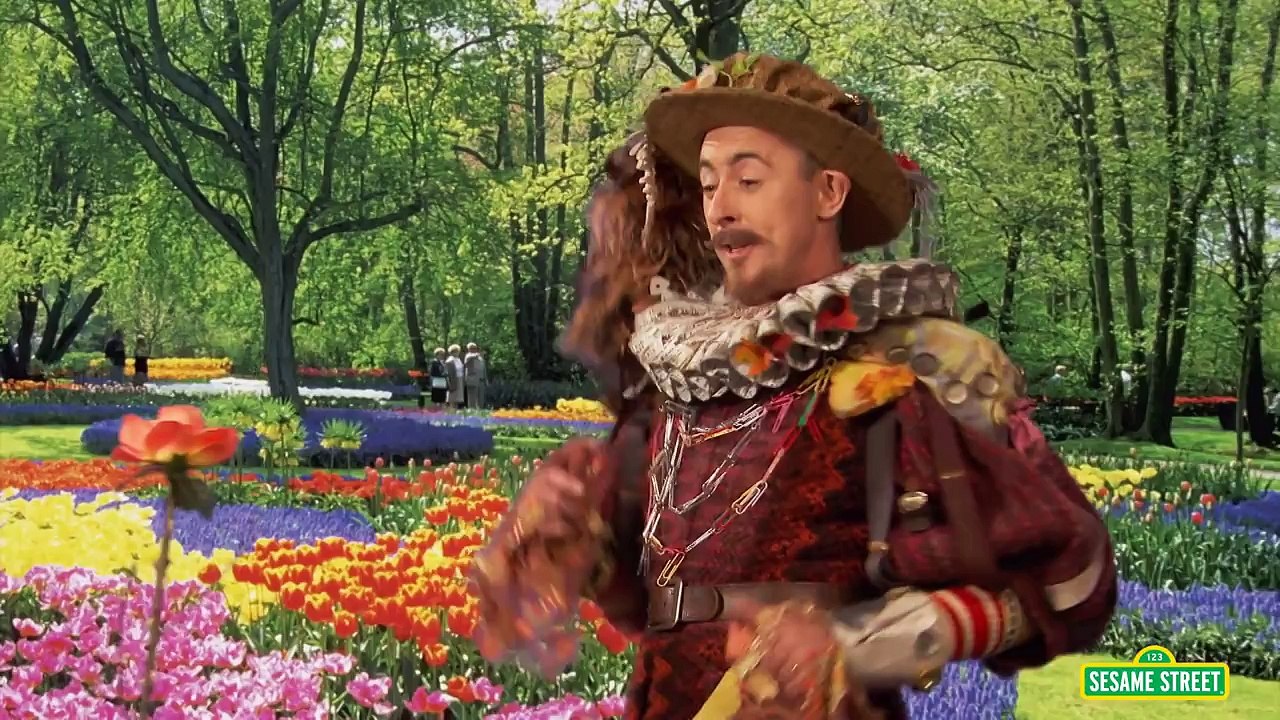 Sesame Street: Mucko the Explorer Song (Alan Cumming)