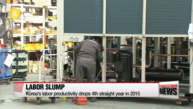 Korea's labor productivity drops for 4th straight year in 2015