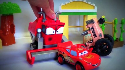 Cars Tractor Tipping Mega Bloks Lego Toy Set Frank, Tractor, Lightning McQueen Disney Pixar