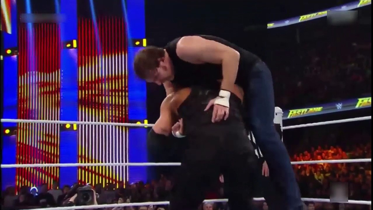 Roman Reigns Won Triple Threat at Fastlane 2016