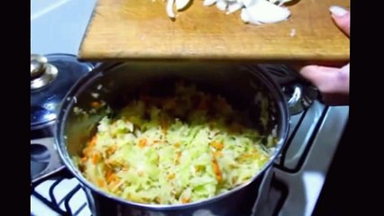 Капуста тушеная - пошаговый рецепт