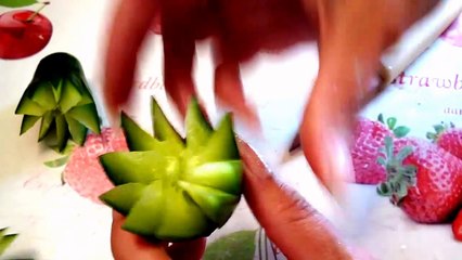 Цветы из редиса. Украшения из овощей. Flowers radish. Decoration of Vegetables.