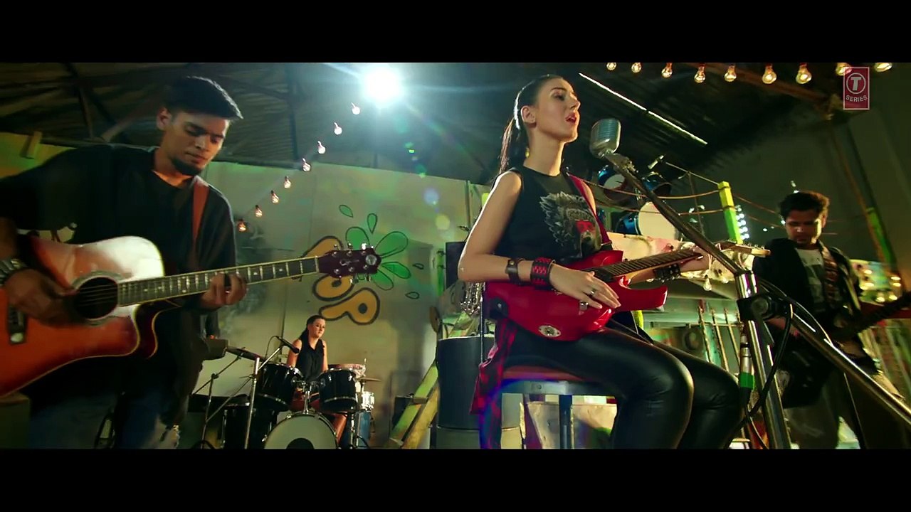 Wafa Ne Bewafai VIDEO Song _ TERAA SURROOR _ Himesh Reshammiya_ Farah Karimaee _