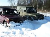 Нива и УАЗ, соревнования по гребле в снегу !