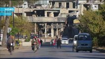 Syria conflict: IS claims deadly Homs and Damascus blasts
