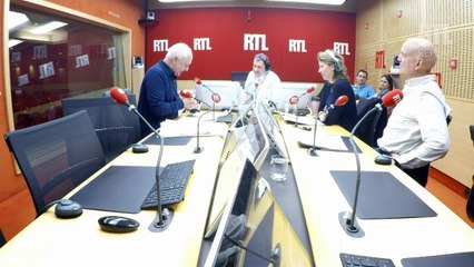 Quitter ou vendre l'Élysée ? "Le Palais a la force magique de l'Histoire, grande ou petite", dit Nicolas Domenach