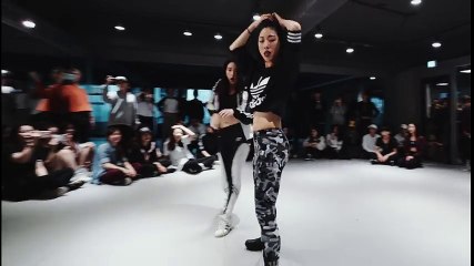 People say Asian girls can't dance!!﻿