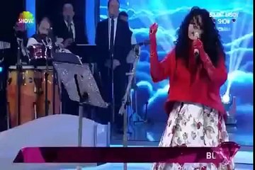 Bülent Ersoy Canlı Yayında Bayıldı - Showtv