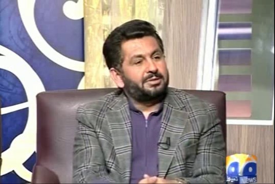 Imran Khan Nay Siasat Karnay Ka Faisla Kahan Kiya, Kon Imran Kay Mentors Thay - Saleem Safi ka Pehla aur Akhri Ishq Kon