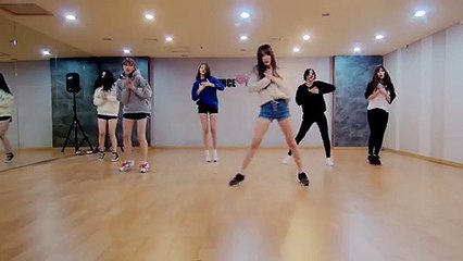 Korean GFriend Rough Edition MV dance practice room open to the public