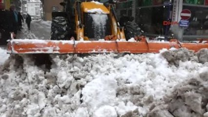 Sivas'ta 618 Köy Yolu Kardan Kapandı-2