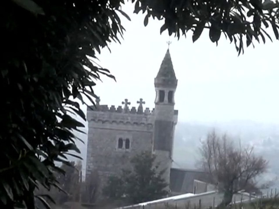 Autour du Mont Ronjou 525 m  BAUGES  de Saint-Jeoire-Prieuré 73190