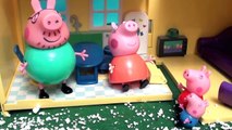 Peppa Pig свинка Пеппа и ее семья. Мультфильм для детей. Первый снег