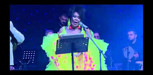 Ünlülerin Şaşırtan Benzerleri