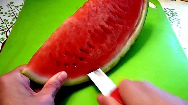 Как красиво нарезать арбуз и дыню.