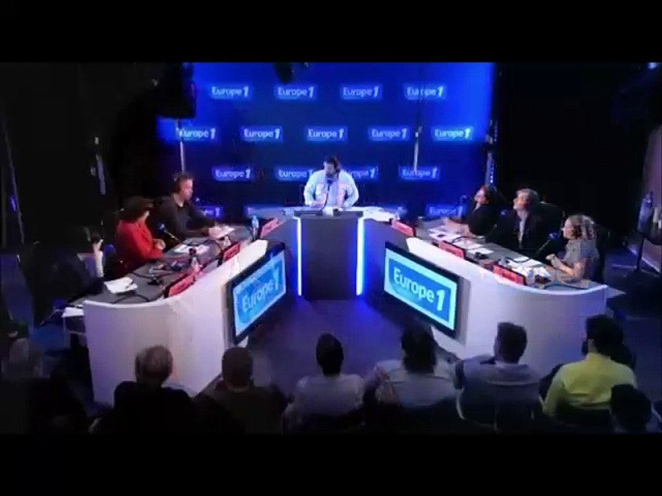 Msg-de-Roselyne-Bachelot-a-Melenchon