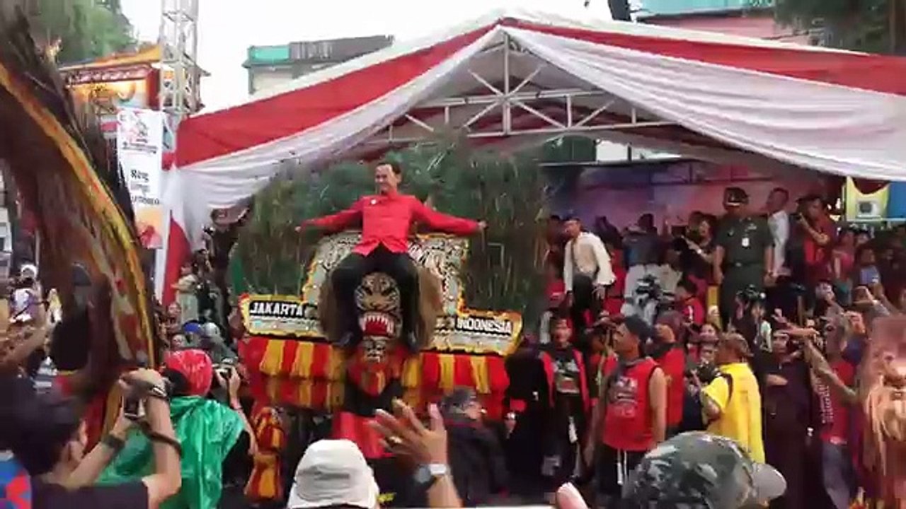 Wali Kota Bogor Bima Arya Naik Reog Ponorogo