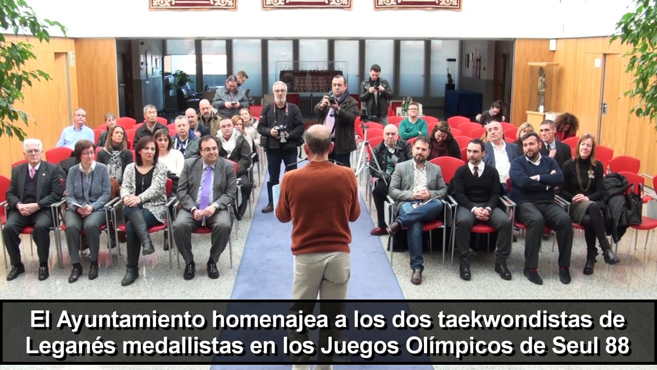 El Ayuntamiento homenajea a los dos medallistas olímpicos de Leganés
