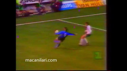 Download Video: 01.04.1992 - 1991-1992 UEFA Cup Winners' Cup Semi Final 1st Leg Club Brugge 1-0 SV Werder Bremen