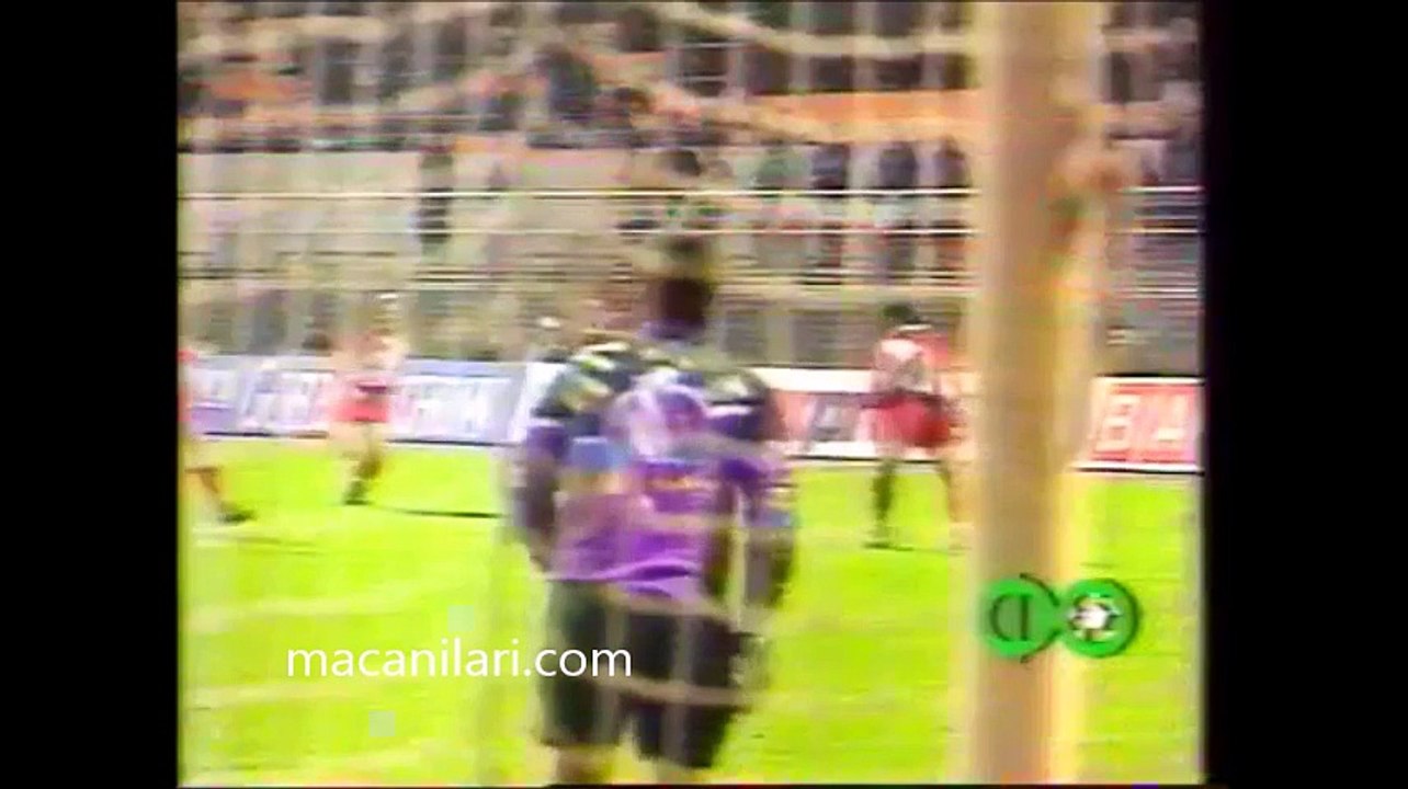 01.10.1991 - 1991-1992 UEFA Cup Winners' Cup 1st Round 2nd Leg SV Werder Bremen 5-0 FCM Bacau