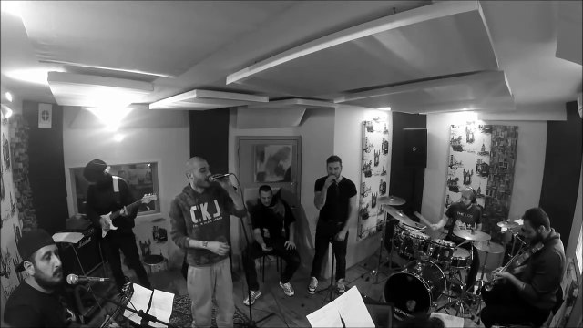 Sansar Salvo - Sigara Yanınca (Stüdyo Provası)