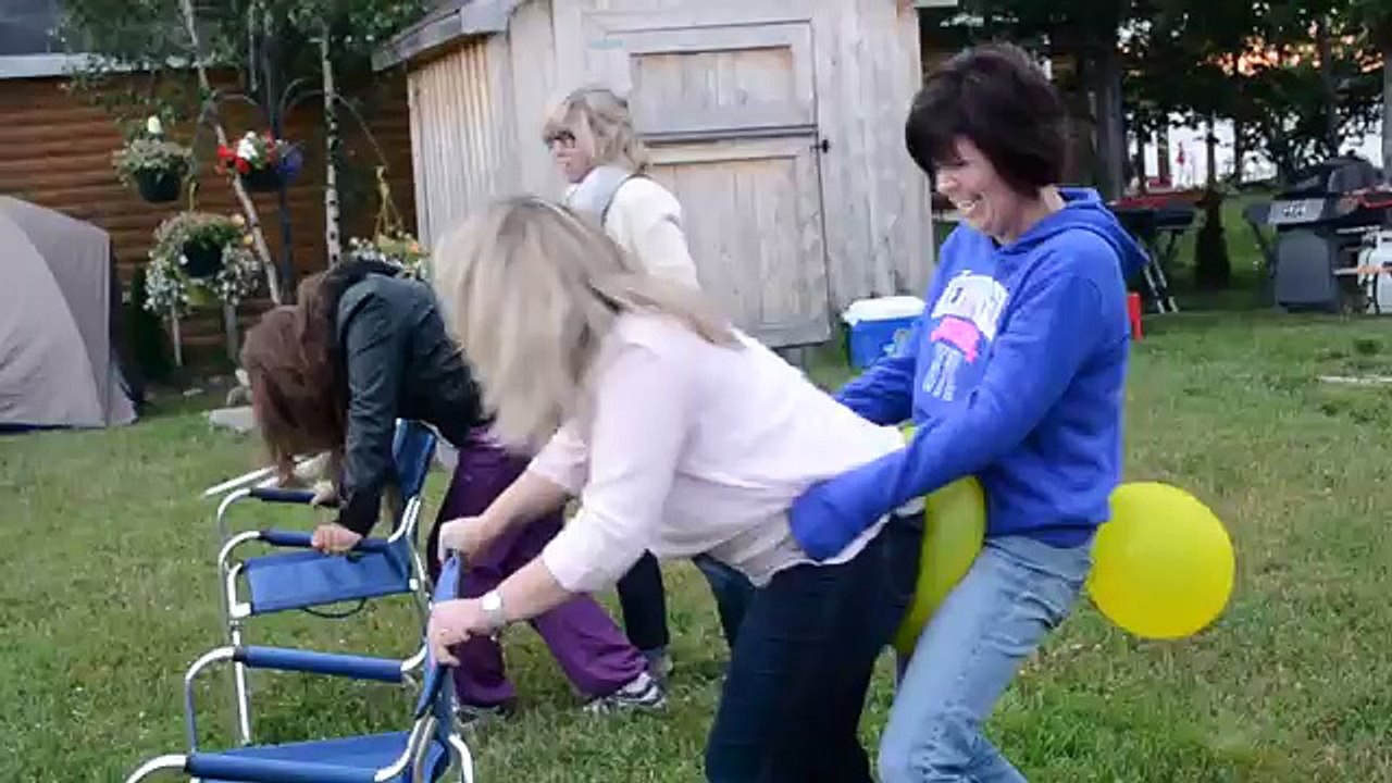 HILARIOUS!! Balloon pop game_(640x360)