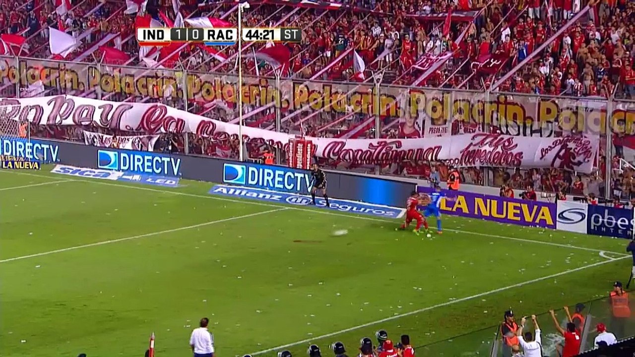 Argentine - Le retourné spectaculaire de Lisandro Lopez