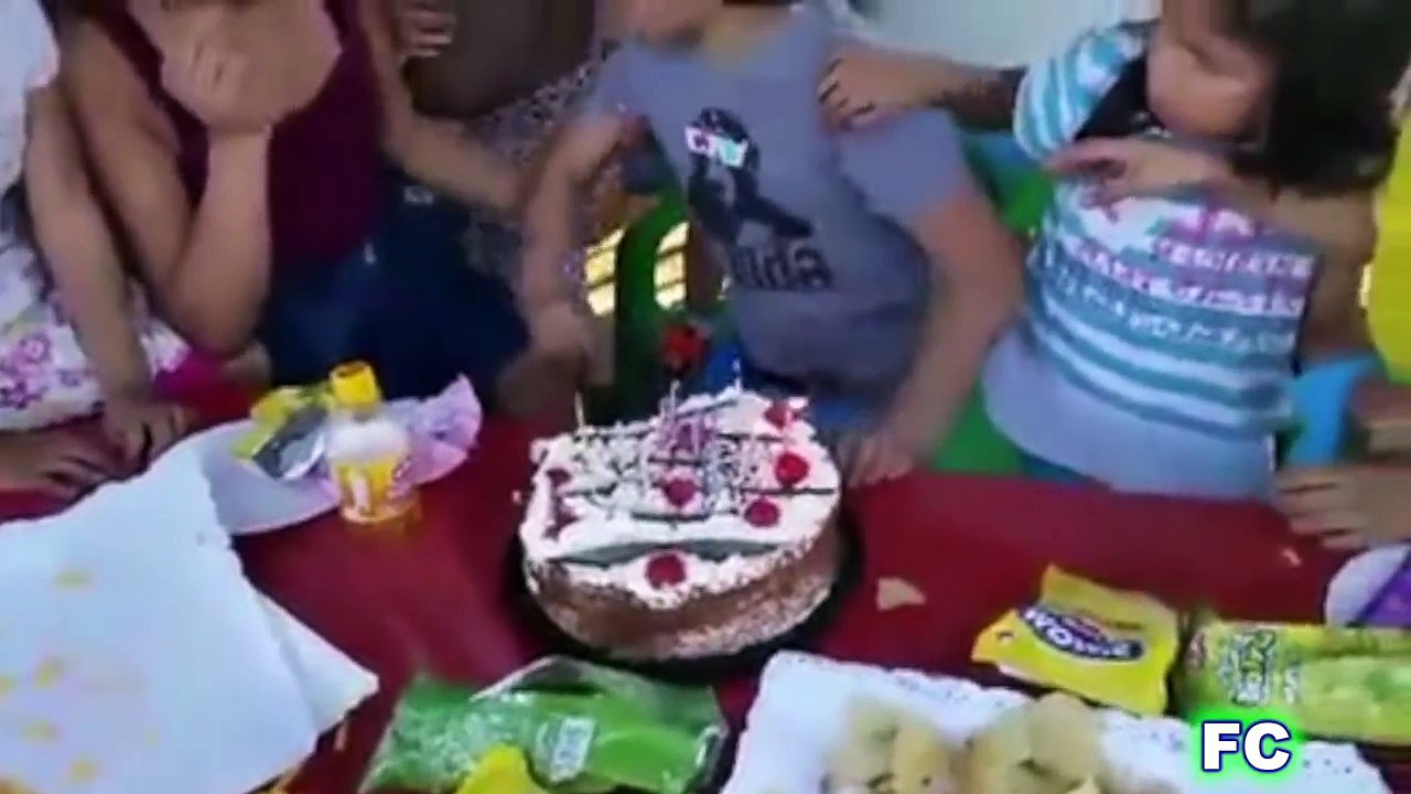 Funny FAILS & Crazy Clips #4