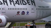 Iron Maiden -  Ed Force One  Boeing 747 - Spectacular Takeoff