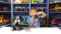 ✔Монстр Трак. Машинка, стреляющая водой. Обзор игрушки от Игорька. Видео для детей. Monster Truck ✔