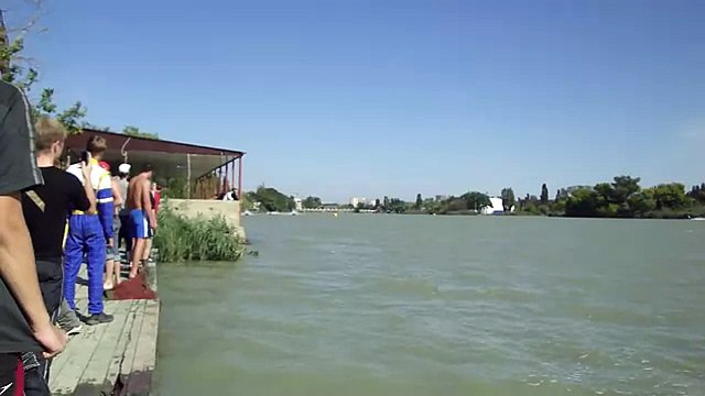 M4H03502.MP4 Краснодар. Водно-моторный спорт.25.09.2010