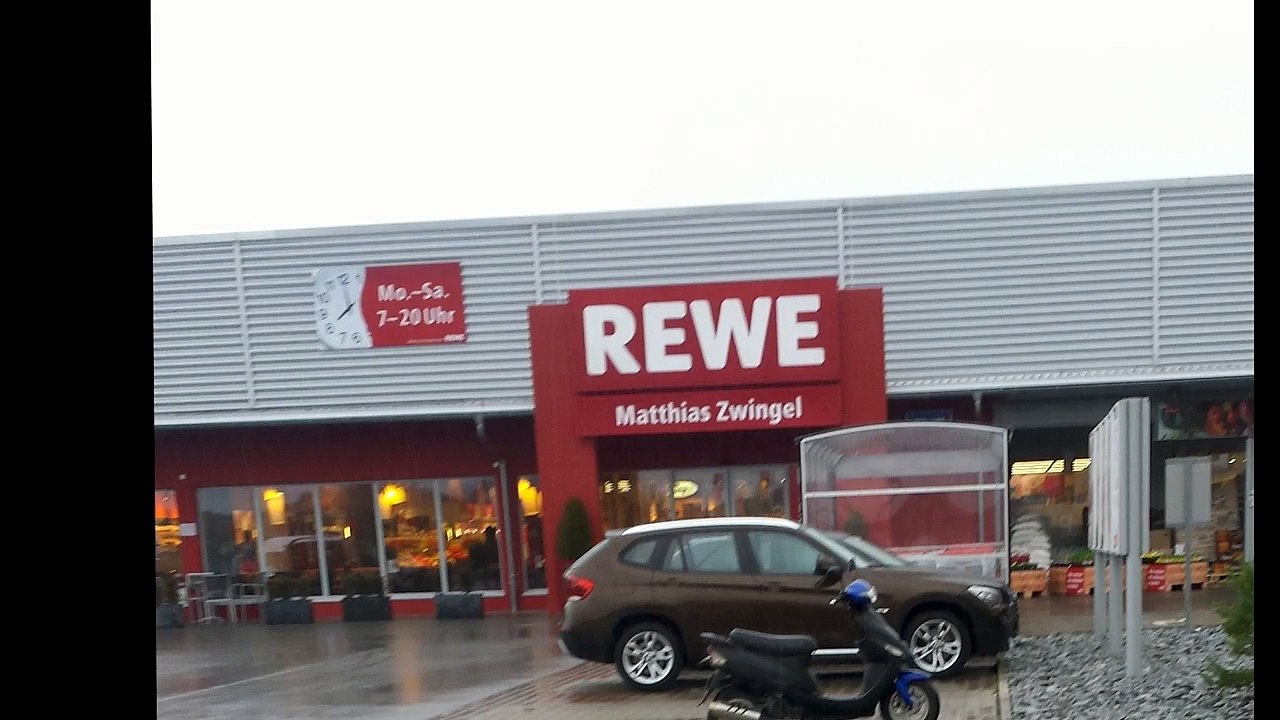 Dicker Junge schnauft zum Drachenlord