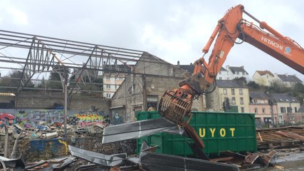 Quartier de la gare à Quimper : premières démolitions