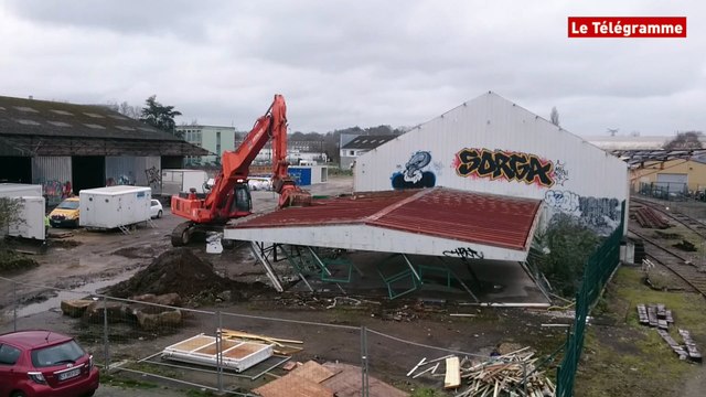 Quimper. D'anciens entrepôts détruits en vue du Triangle des entrepreneurs