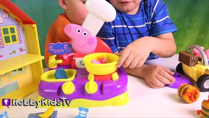 Peppa Pig Cooking Kitchen Toy Set! Musical Dancing Chef + Cheeseburger HobbyKidsTV
