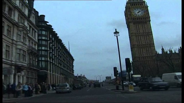 BRITANIA PERFSHIHET NGA DEBATET PER QENDRIMIN APO LARGIMIN NGA BASHKIMI EUROPIAN LAJM
