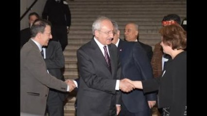Kılıçdaroğlu, Ankara Saldırısında Yaralananları Hastanede Ziyaret Etti
