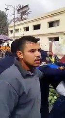 أعتداء 3 أفراد شرطة بـمطافى الأربعين على شاب بسبب قوله إتق الله