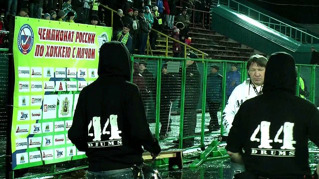 В Архангельске стартовал чемпионат России по хоккею с мячом