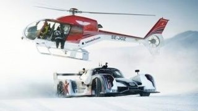 Super car Drifting Uphill In Snow-Amazing Video-Top Funny Videos-Top Prank Videos-Top Vines Videos-Viral Video-Funny Fails