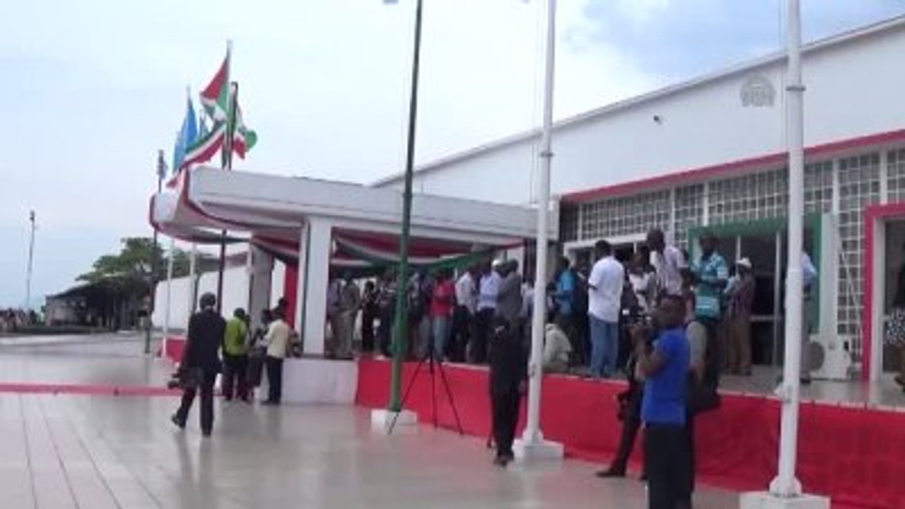 BM Genel Sekreteri Ban Ki-mun Burundi'de