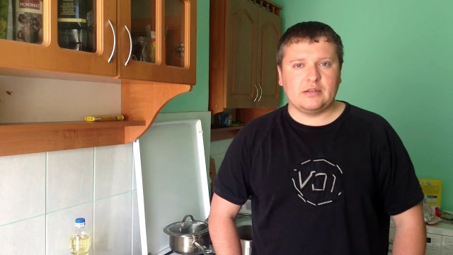 Как быстро почистить картошку