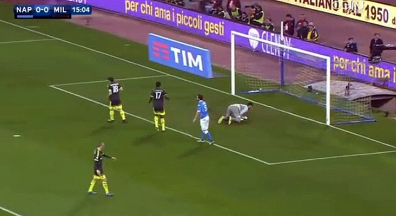 Napoli - AC milan Insigne amazing shot 22/2/2016