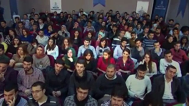 İlber Ortaylı Saçmalayan Genci Fena Bozdu | seyhmus nas