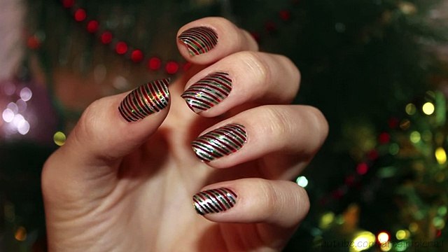 Новогодний дизайн ногтей с лентой - Cute Nail Art Design for Christmas - Candy Cane