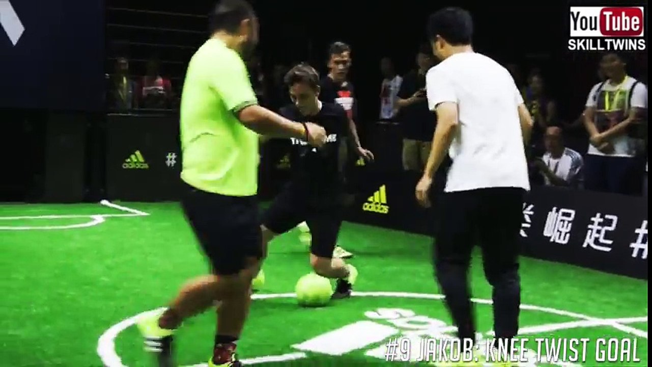 TOP 10 Amazing Football_Freestyle_Futsal Goals ★