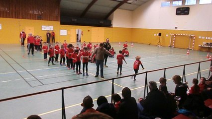 Mini-olympiades de Nouzonville : le relais final (février 2016)
