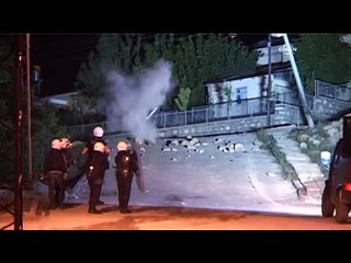 Tunceli'de eylemciler, uzman çavuşun evine molotof atarak yakmak istedi