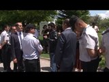Üniversite öğrencilerinden bakanlara protesto