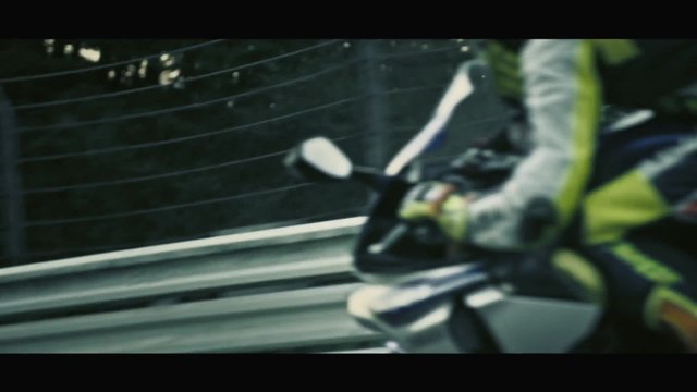 2015 Yamaha YZF-R1 Intro Video